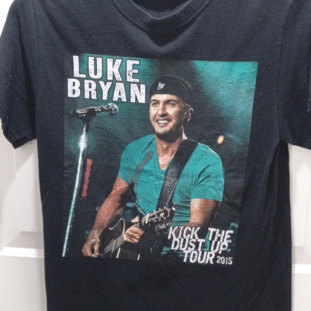 Luke Bryan "Kick The Dust Up Tour 2015 Size Small